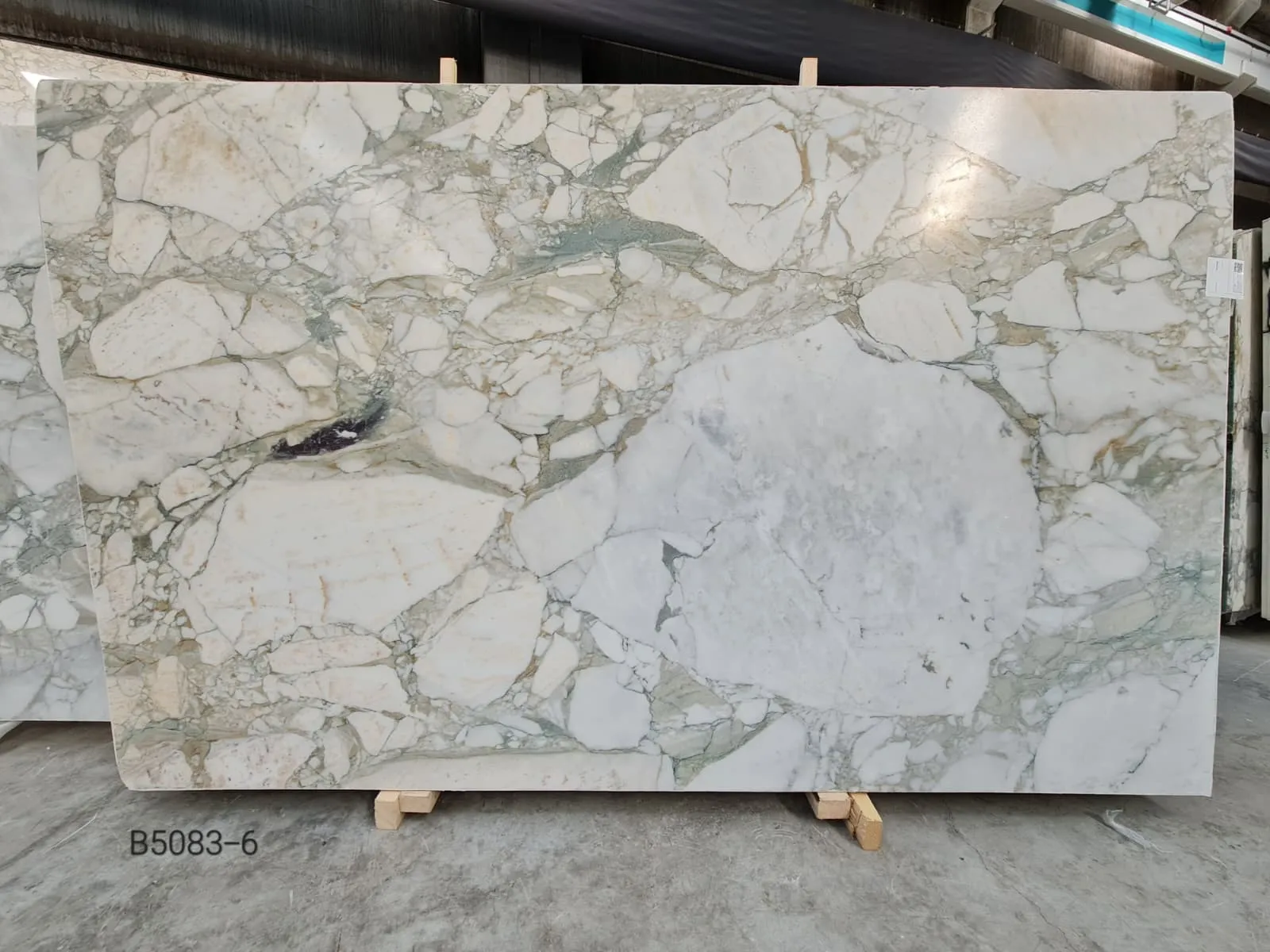 Calacatta Verde · Select